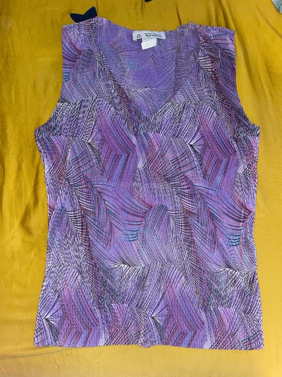 Self Esteem Tops - Issey Miyake inspired Self Esteem Purple Patterned V-Neck Tank Top Size Large